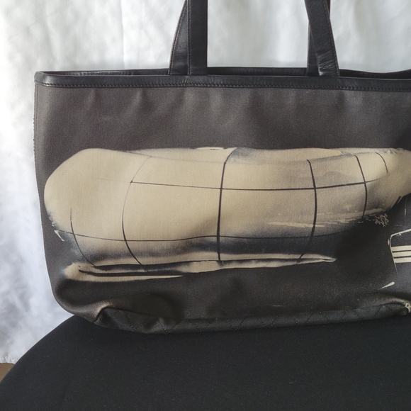 Chanel Tote - Picture 3 of 3